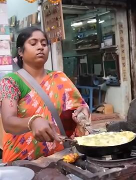 A collection of the most popular Indian street food